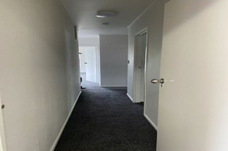Photo of property in 1/106 Colwill Road, Massey, Auckland, 0614