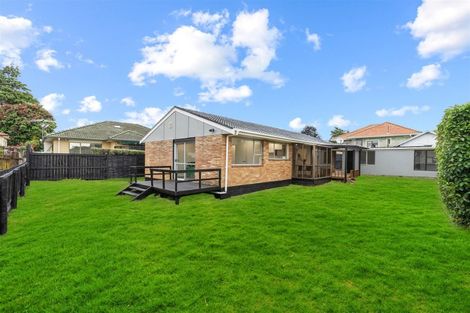 Photo of property in 8a Dryden Avenue, Papatoetoe, Auckland, 2025