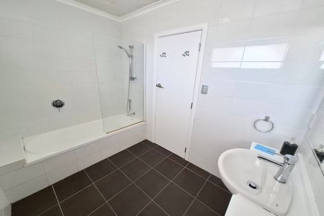 Photo of property in 7 Victor Street, Hurdon, New Plymouth, 4310