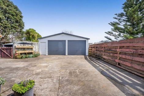 Photo of property in 12 Miro Street, Merrilands, New Plymouth, 4312