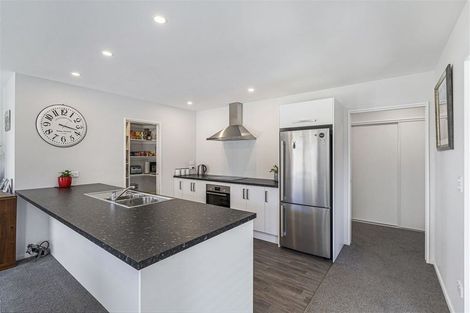 Photo of property in 8 Ladybridge Drive, Rolleston, 7615