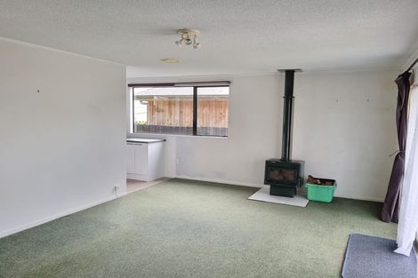 Photo of property in 2/87 Manuroa Road, Takanini, 2112