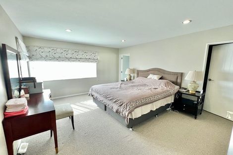 Photo of property in 92a Schnapper Rock Road, Schnapper Rock, Auckland, 0632
