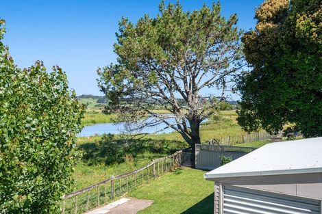 Photo of property in 2162 State Highway 16, Helensville, 0875