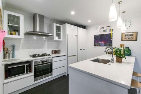 Photo of property in 7 Fuller Street, Papamoa Beach, Papamoa, 3118