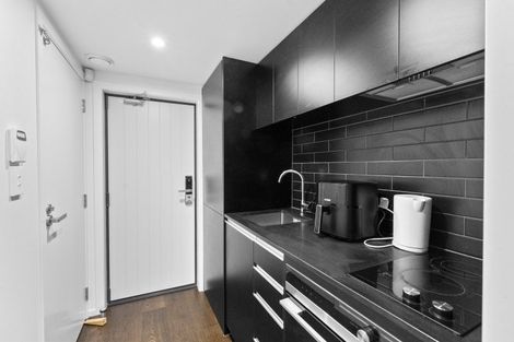 Photo of property in 17 Kamahi Place, Paraparaumu, 5032