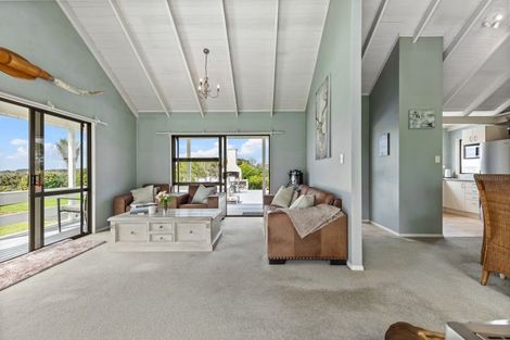 Photo of property in 167 Anderson Road, Helensville, 0875