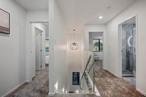 Photo of property in 33c Garadice Road, Rothesay Bay, Auckland, 0630