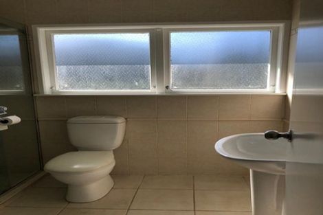 Photo of property in 170 Ti Rakau Drive, Pakuranga, Auckland, 2010