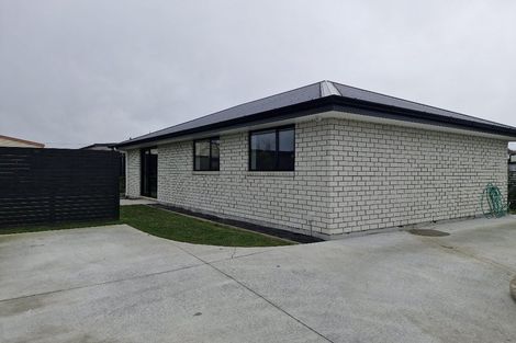 Photo of property in 20 Waitahanui Avenue, Taupo, 3330