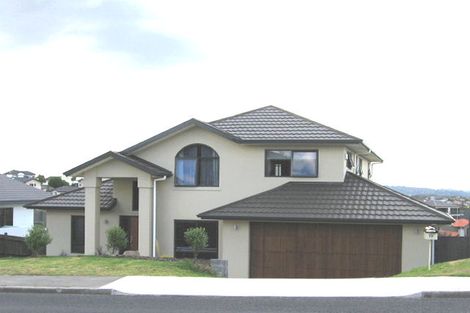 Photo of property in 72 Luckens Road, West Harbour, Auckland, 0618