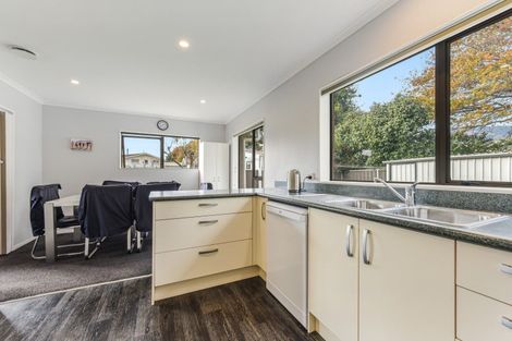 Photo of property in 27 Browning Crescent, Stoke, Nelson, 7011