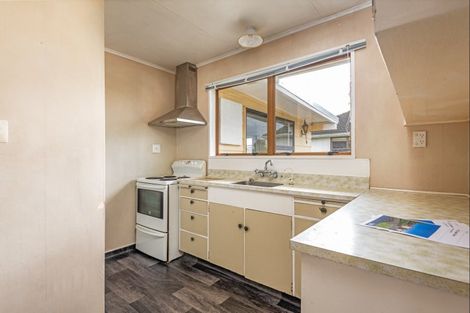 Photo of property in 21 Flower Street, Bulls, 4818