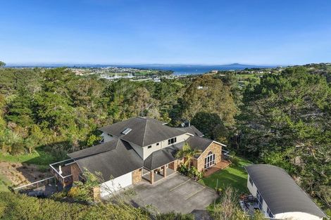 Photo of property in 4 Clayden Drive, Gulf Harbour, Whangaparaoa, 0930