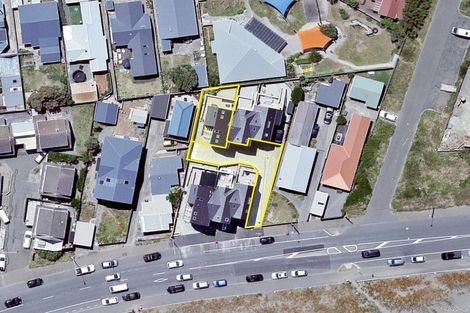 Photo of property in 6c Lyall Parade, Lyall Bay, Wellington, 6022