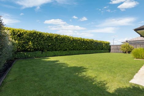 Photo of property in 22 Tauroa Drive, Tuakau, 2121