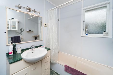Photo of property in 26 Cargill Avenue, Feilding, 4702