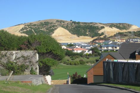 Photo of property in 39 Saunders Close, Whitby, Porirua, 5024