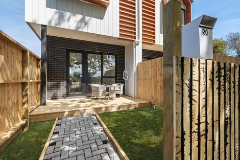 Photo of property in 20 Seabrook Avenue, New Lynn, Auckland, 0600