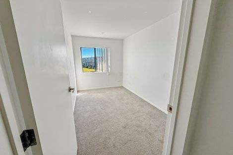 Photo of property in 39b Soaring Bird Drive, Takanini, 2112