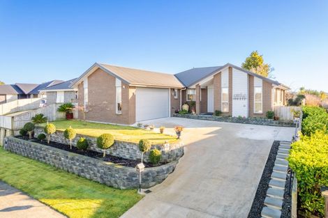 Photo of property in 16 Carlingford Rise, Dinsdale, Hamilton, 3204