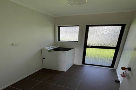 Photo of property in 3 Halder Place, Torbay, Auckland, 0632