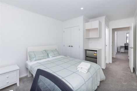 Photo of property in 2/18 May Street, Hamilton East, Hamilton, 3216