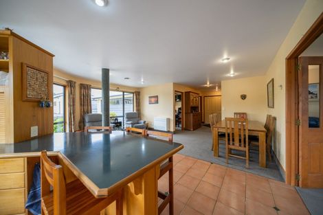 Photo of property in 2 Campbell Court, Te Anau, 9600