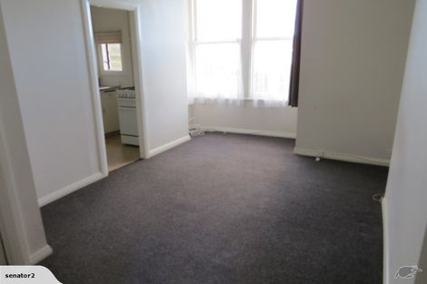 Photo of property in 3/22 Hargreaves Street, Mount Cook, Wellington, 6021