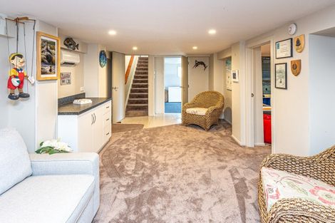 Photo of property in 10 Okiwa Terrace, Waiinu Beach, Whanganui, 4588