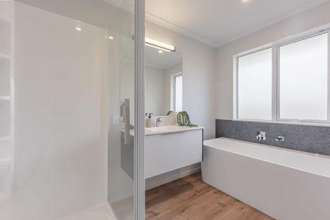 Photo of property in 15 Oakdale Grove, Richmond, 7020