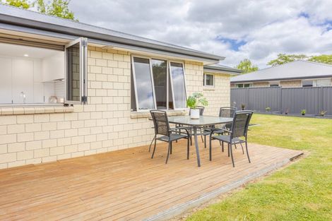 Photo of property in 7 Miller Street, Otane, 4202