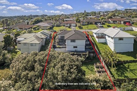 Photo of property in 35 Jadewynn Drive, Massey, Auckland, 0614