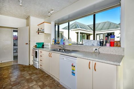 Photo of property in 46 Athol Terrace, Upper Riccarton, Christchurch, 8041