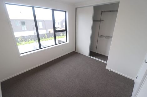 Photo of property in 20 Wai Place, Westgate, Auckland, 0614
