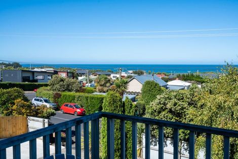 Photo of property in 7 Queen Street, Brighton, Dunedin, 9035