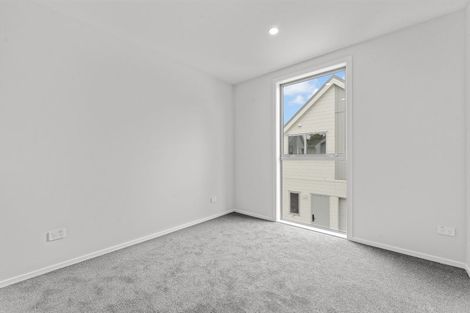 Photo of property in 10a Clensmore Place, Torbay, Auckland, 0630