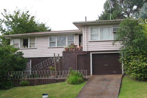 Photo of property in 8 Daffodil Street, Titirangi, Auckland, 0604