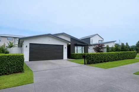Photo of property in 6 Riria Crescent, Takanini, 2112