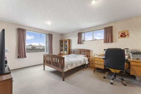 Photo of property in 73 Matipo Street, Riccarton, Christchurch, 8041