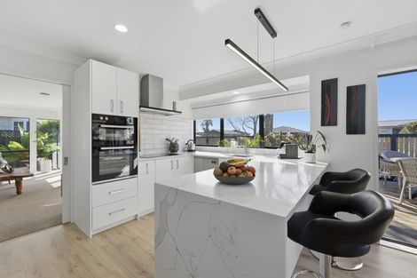 Photo of property in 15 Ngahere Street, Otumoetai, Tauranga, 3110