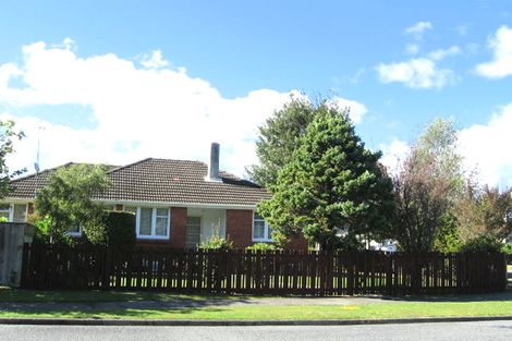 Photo of property in 14f1- Holdsworth Avenue, Trentham, Upper Hutt, 5018