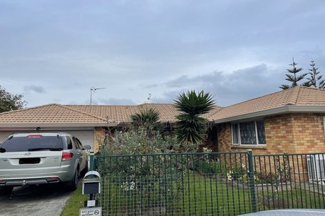 Photo of property in 17 Tilberg Street, Favona, Auckland, 2024