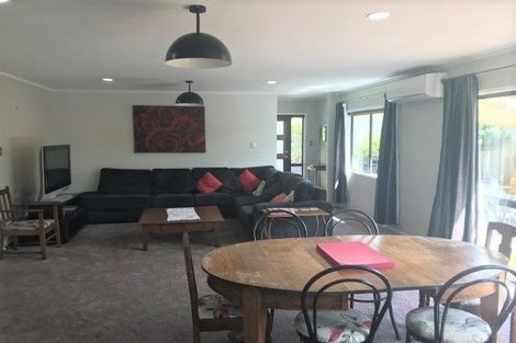 Photo of property in 12 Mamaku Rise, Welcome Bay, Tauranga, 3112