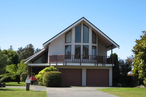 Photo of property in 27 Orowaiti Road, Westport, 7825