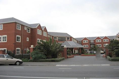 Photo of property in Rita Angus Retirement Village, 111/66 Coutts Street, Kilbirnie, Wellington, 6022