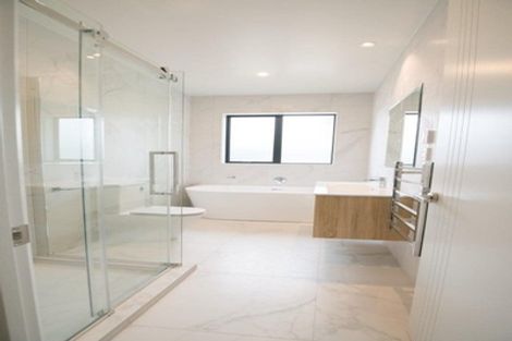 Photo of property in 42 Taikura Avenue, Red Beach, 0932