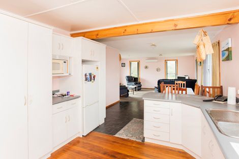 Photo of property in 12 Byron Street, Te Hapara, Gisborne, 4010