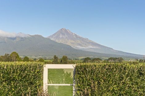 Photo of property in 37 Upper Pitone Road, Pitone, New Plymouth, 4374