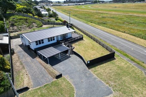 Photo of property in 49 Park Street, Foxton, 4814